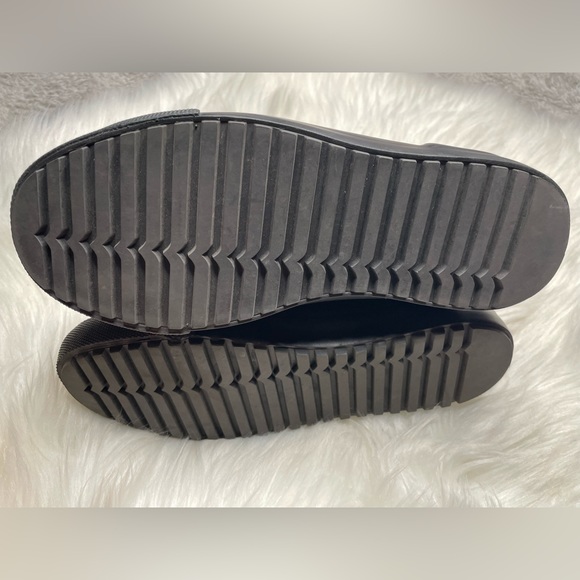 🐼🔳Hunter x Hunter Womens Boots Shoes Size 7.5 or Mens Size 5.5 - Picture 6 of 10